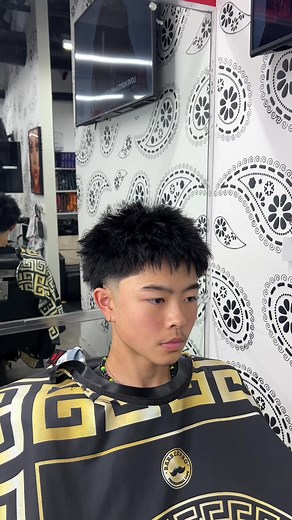 Hair Cut Transformation with 16 Guard Buzz Cut Blowout