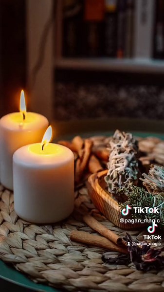 Herbs & spices to use for protection magic ✨️ #witchtok #pagantok #magic #spells #protectionmagic #witch #pagan #part1 #fyp