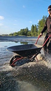 I got stuck! #motorizedwheelbarrow #2strokelovers | Paton Machines