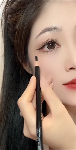 Perfect Eye Makeup Tutorial for Beginners 👁️✨ Easy Makeup Tips for Stunning Eyes #shorts #bhojpuri