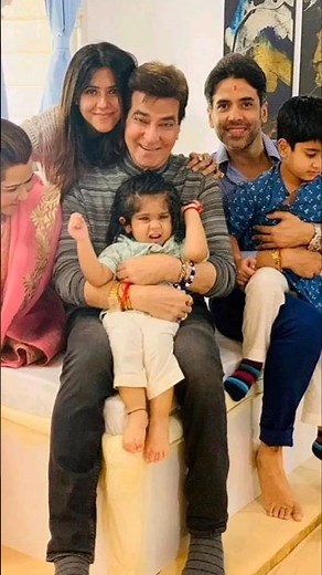 Jitendra Kapoor raising daughter Ekta & Tusshar son with their IVF &surrogacy #shorts #youtubeshorts