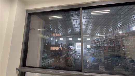 ‏6 track sliding windows