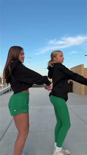 TikTok Dance Queens: Unstoppable Moves!