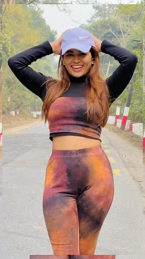 Akhiyaan Gulaab🌸🫶 . . . . . #foryou #foryoupage #prinsikashrestha #prim #prinsu #reels #dance #hookstep #akhiyaangulaab #shahidkapoor #trendingnow #viral #foryou #songs #dancereels #reelsindia #bollywoodsongs | Prinsika Shrestha