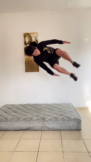 Tutorial Side Flip 🔥💯🤸🏻‍♂️ #fyp #tiktokparati #parkour #calistenia #gimnasia #cheer #sport #flex #tutorial