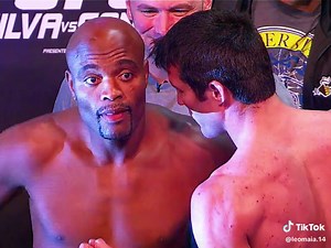 UFC 117 | Silva 🇧🇷 vs Sonnen 🇺🇸 ✨️ #UFC #MMA #fyp #westside_style #andersonsilva #ufchighlights #history #adesanya #muaythai #edit