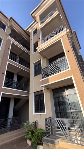 Stop Booking Trauma 😭 Book This Kiwatule Airbnb!” This Airbnb Has More Stability Than My Relationship 😭🔥 This Kiwatule Airbnb said “no more stress. 150k per day Fully furnished, free WiFi, DSTV, hot water, washing machine, tight security and even Arsenal wins on this TV 😂 If you’re travelling, hosting, or just escaping Kampala struggle… book soft life correctly. DM before your friend screenshots and pretends it’s theirs 😭 #KiwatuleAirbnb #KampalaAirbnb #UgandaTravel #Spaceresidences #Airbnb