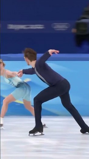 Tarasova and Morozov short program 😍