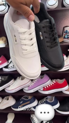 Llegaron nuestras escolares Stroke del 27-34 Opciones ▫️Curva ▫️docena ▫️encargue Tenes diferentes opciones para emprender Más Info al interno 🤩🫶🇦🇷