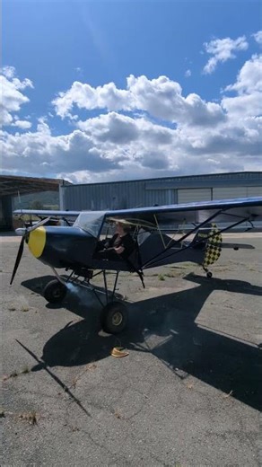 Kitfox 2-Stroke getting ready for takeoff