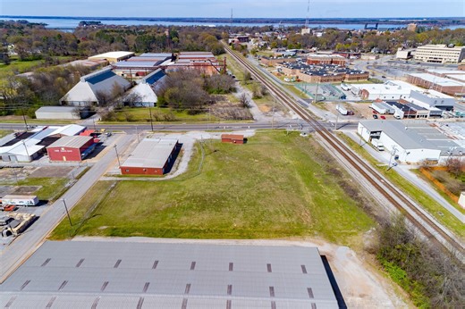 212 1st Ave SW, Decatur, AL 35601 - Retail for Sale | LoopNet