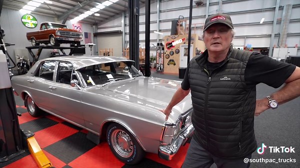 History of Red Gleeson & Cox Ltd Trucking Company