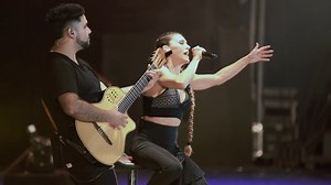 2.9K views · 44 reactions | En Vivo En Cosquín 00:00 La López...