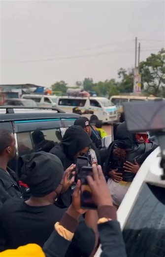 Friends who show up and stay during hard times are truly for keeps #SqoopUpdates | SQOOP