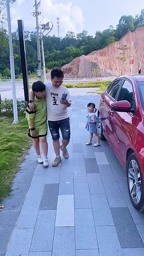 101K views · 2.5K reactions | Girls are angry regardless of their age #funnyreels #funnybabys #funnybabypics #funnybabyvideo #baby #funnybaby #funnybabymemes #funnyfails #reelsfypシ #funnybabyvideos #funnybaby #fypシviral #funnybabygirl #funnyprank #funnyvideo #shorts #babyfunny #funnybabyfaces #funny #funnyfamily | Naval Rana | Facebook