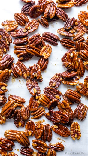 ✨2 Ingredient Candied Maple Pecans 📍Comment “send” and I’ll DM the recipe link! 😋Enjoy as a condiment on salads or pie, share on a cheese board, or pop em’ in your mouth! You can prep them now for Tgiving! 🙌🏻 👉🏻They’re made with two simple ingredients (plus salt and pepper), so they’re easy to pull together. Baked in the oven, once cool, these tasty pecans have a thin, shiny, snappy candy coating. 😋 Soooo good for adding that pop of texture to your recipes and they make tasty gifts! 🎁 🙋