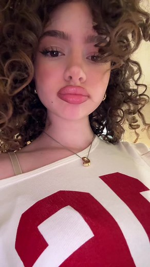 Dimitra Kalogeras Sisters Edit and Makeup Routine