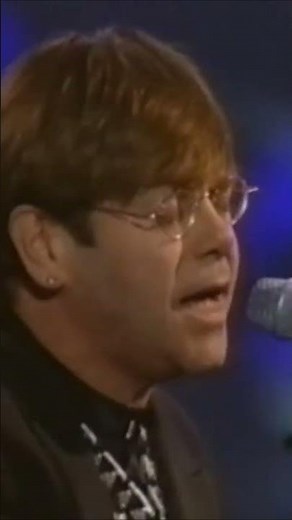 Elton John - Can You Feel the Love Tonight (1994) Videomix