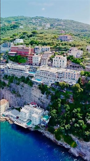 Sorrento, Italy 🇮🇹 | A Stunning Coastal Gem