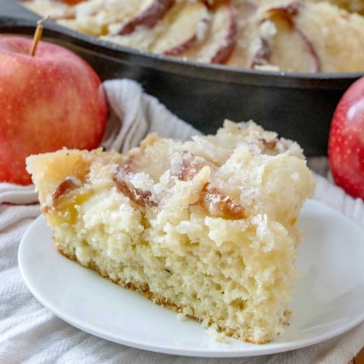 Great-Great-Grandma's Dutch Apple Cake