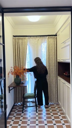 A Quiet Corner at the End of the Hallway 🌿🪑 #loveyourspace #homedecor #interiordesign #floral