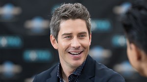 This Bachelor Conspiracy Theory Will Make the Show Watchable Again