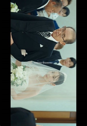 エンドロールムービーの制作も行っております⛪️🕊️ 【結婚式オープニングムービー制作】 UNITES WEDDING/ユナイトウエディング とにかく楽しい空間で、 すべての人にハッピーなひとときをお届けし、 最高に幸せな記録を繋ぎます🎥 そして、喜びや感動の体験をお客様にお届け致します🎞 〜stay〜 フランス 2025/6/15〜6/19 沖縄 2025/7/4〜7/9 前撮り撮影のご依頼・ご相談等は DMよりお気軽にお問い合わせください #結婚式前撮り #オープニングムービー #前撮り