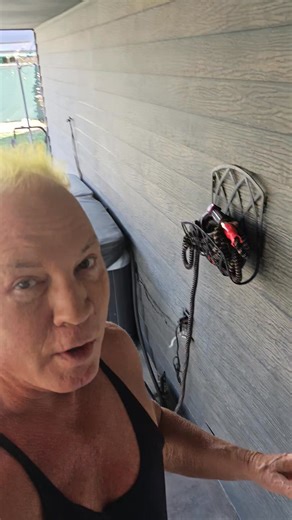 Now this... EDIT: It's an "American Coot" https://en.wikipedia.org/wiki/American_coot | Robbie Boyette