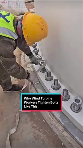 Why Wind Turbine Workers Tighten Bolts Like This#foryou #usa_tiktok🇺🇸 #engineering #knowledge #FYP