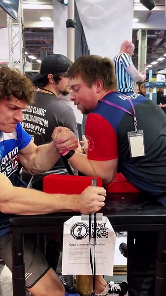 Yury Chub vs Jake Garcia: Arm Wrestling Showdown
