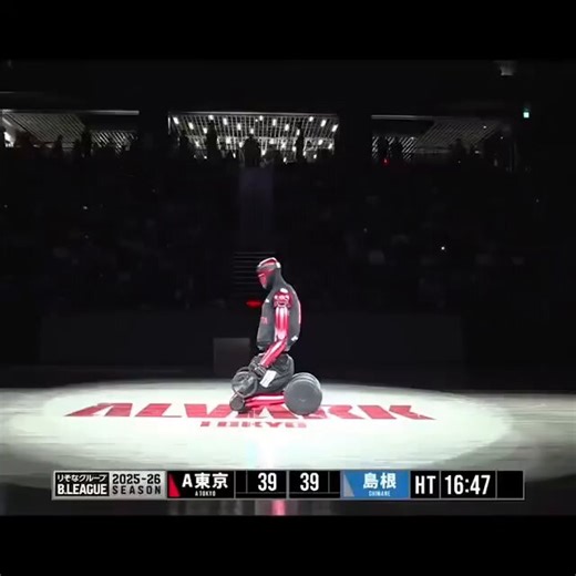 Toyota's 7'2" Robot Nails Free Throw, Misses 3-Pointer — Then Learns and Improves in Real Time Using Reinforcement Learning