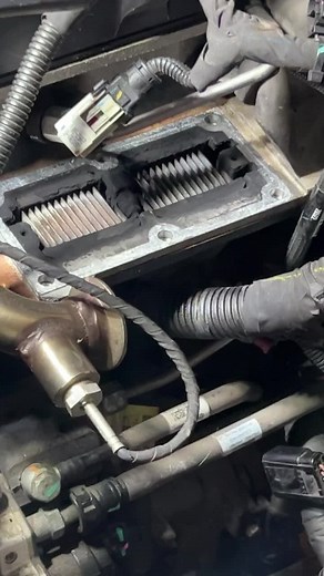 2022 Ram 2500 Bighorn grid heater clean up. #Ram #diy #garage #work