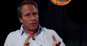 Mike Rowe Recounts How Trump's Bathrobe Helped Him Defeat Hillary