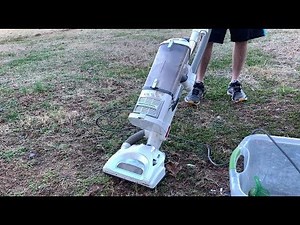 Shark Navigator Lift-Away Professional Destruction