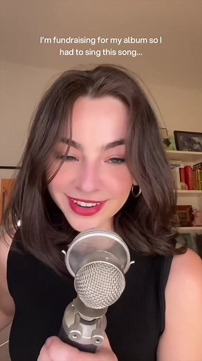 Hilarious Broadway Jazz Singer Performance