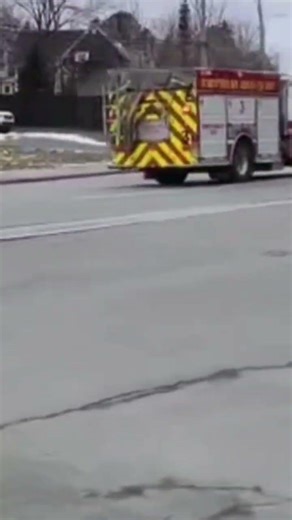 Conception Bay South Fire Department Pumper 3 responding Code 3