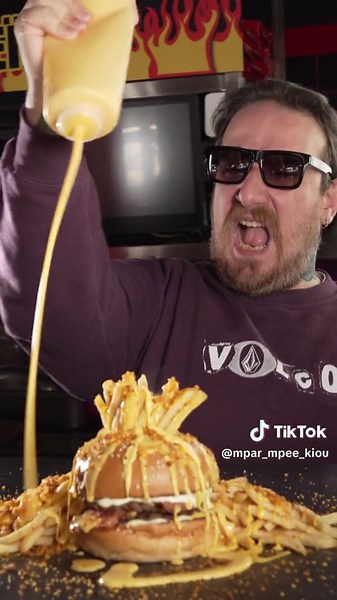 Κάνε Ατάκ στο Πατατάκ: Οδηγός για Burger Lovers