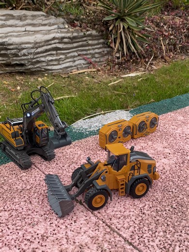 Discover the Best Excavator for Kids Playtime