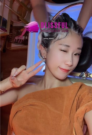 @Blissful headspace spa Blissful Headspace Spa has officially become my monthly reset ritual 💆‍♀️✨ The scalp treatment massage combo is something I genuinely look forward to — it’s that perfect mix of deeply relaxing and instantly refreshing. The scalp treatment melts away tension you didn’t even know you were holding, and the massage that follows feels like someone hitting a reset button for your entire body. Every visit leaves me calmer, lighter, and wondering how I ever functioned without th