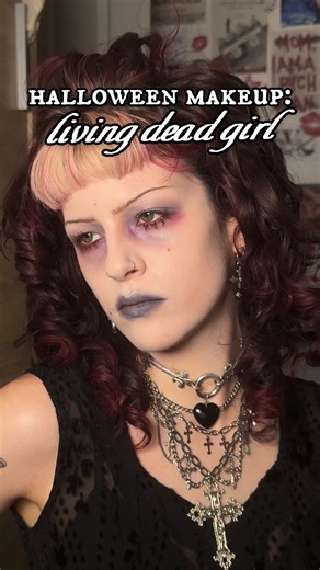 ⋆ ♱philosofay♡‧₊˚ | i want to be strange and unsettling halloween makeup: living dead girl MAKEUP DETAILS: @milkmakeup — hydro grip primer + setting... | Instagram