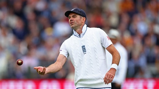Fast bowler James Anderson bags major T20 league contract at 42