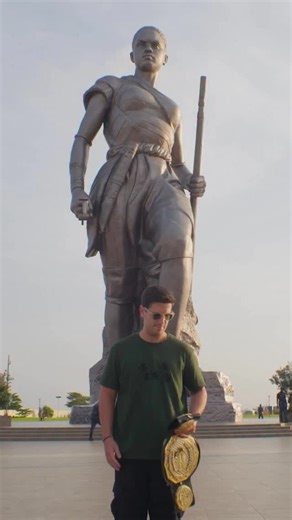 CO-MAIN EVENT COLLISION! The $100K PFL Africa welterweight title is on the line! Angola’s Shido Boris Esperança faces off with Guinea-Bissau’s Yabna N Tchala ahead of their welterweight championship clash! Their fight promises fireworks from start to finish. Who you got for the win? Catch the PFL Finals live on Supersport , Canal , Vice TV and The PFL App and broadcast partners worldwide at 5pm West African Time SECURE YOUR SEATS NOW: Limited tickets available! Book directly: pfl.info/benin #PFL