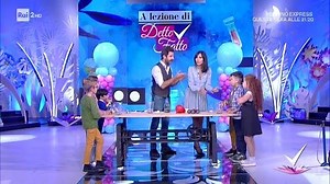 16K views · 157 reactions | Aceto, bicarbonato e un palloncino...gonfio! Massimo Temporelli - Scienza e Tecnologia Caterina Balivo #dettofattorai✔#Rai2 | Detto Fatto | Facebook