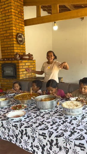 Aqui em casa, bagunça é sinônimo de coisa boa! E pra dar conta da roupa suja pós bagunça? Eu conto com ACE e seu alto poder de limpeza. Rende mais e deixa aquele cheirinho que a gente ama. Marca usada sob licença da The Procter & Gamble Company ou suas afiliadas. #ace #publi | Carolina Do Sertão