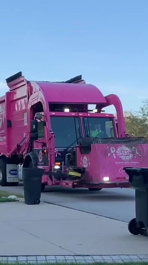 Barbie Pink Garbage Truck Fail