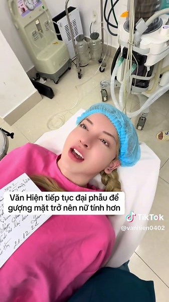 Hành trình chuyển giới của Mia Lê: Đại phẫu mới