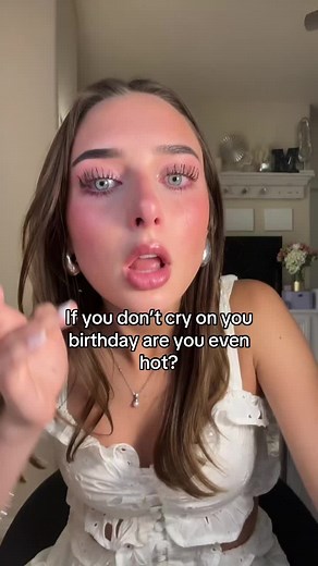 Simple Birthday Makeup Tutorial: Celebrate Without Ruining