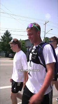 Challenged by his friends, he runs from Saguenay to Quebec City