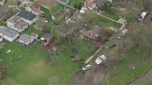 Midwest storms spawn tornadoes, leave damage across region