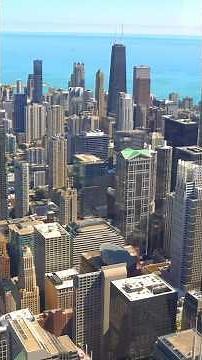 Walking in the VOID: The INCREDIBLE SkyDeck at Willis Tower 🌃 #chicago